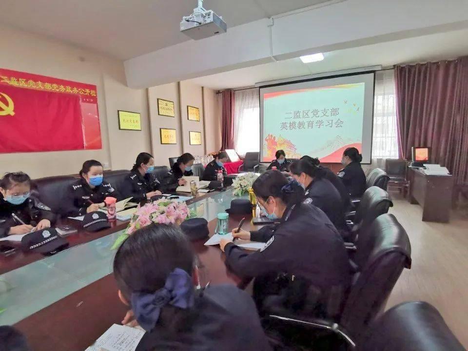 红烧肉热量非常高。为什么部队里还经常吃？